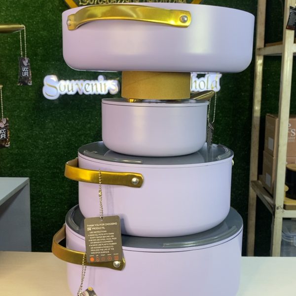 Pastel Cookware Set